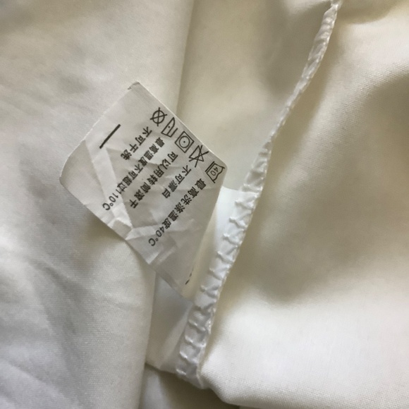 Vintage short sleeves white blouse with blue embroidery - Picture 7 of 7